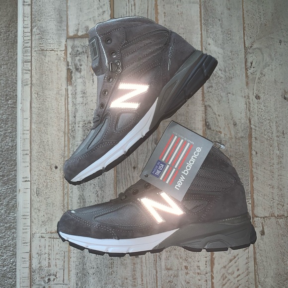 🌟NEW BALANCE🌟990v4 Mid-Cut SNKR BOOT - Picture 2 of 8